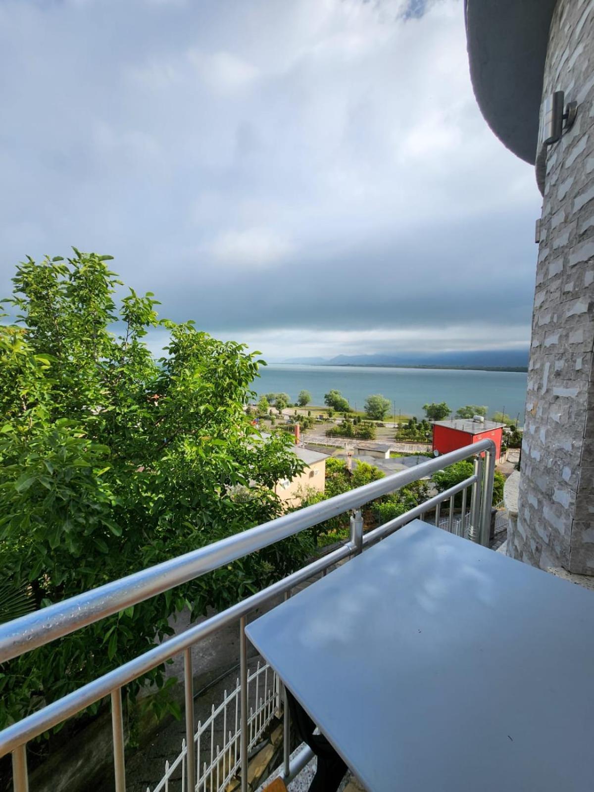 مبيت وإفطار Hyka Stone House شكودر المظهر الخارجي الصورة